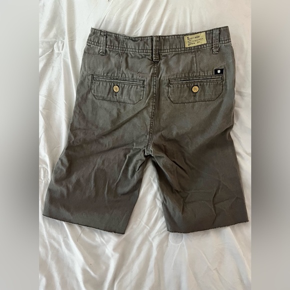 Cutoff Lucky Brand Shorts - Picture 4 of 7